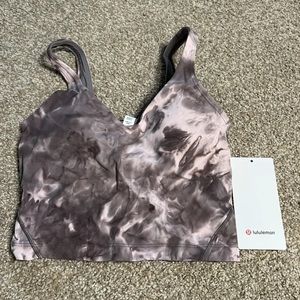 LULULEMON ALIGN CROPPED TANK TOP

Diamond Dye Mink Bery Shadow Grey

Size: 4 NWT